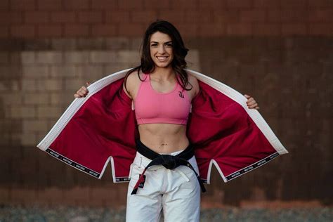 mackenzie dern boobs|MacKenzie Dern MMA